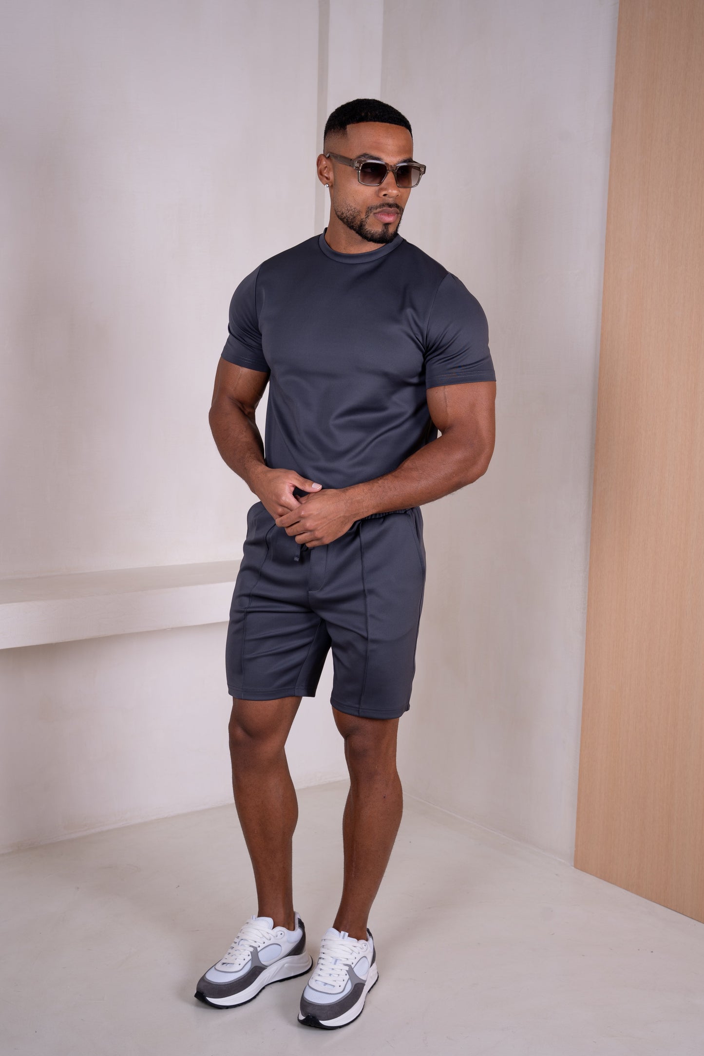 Premium Scuba Pintuck Shorts - Charcoal