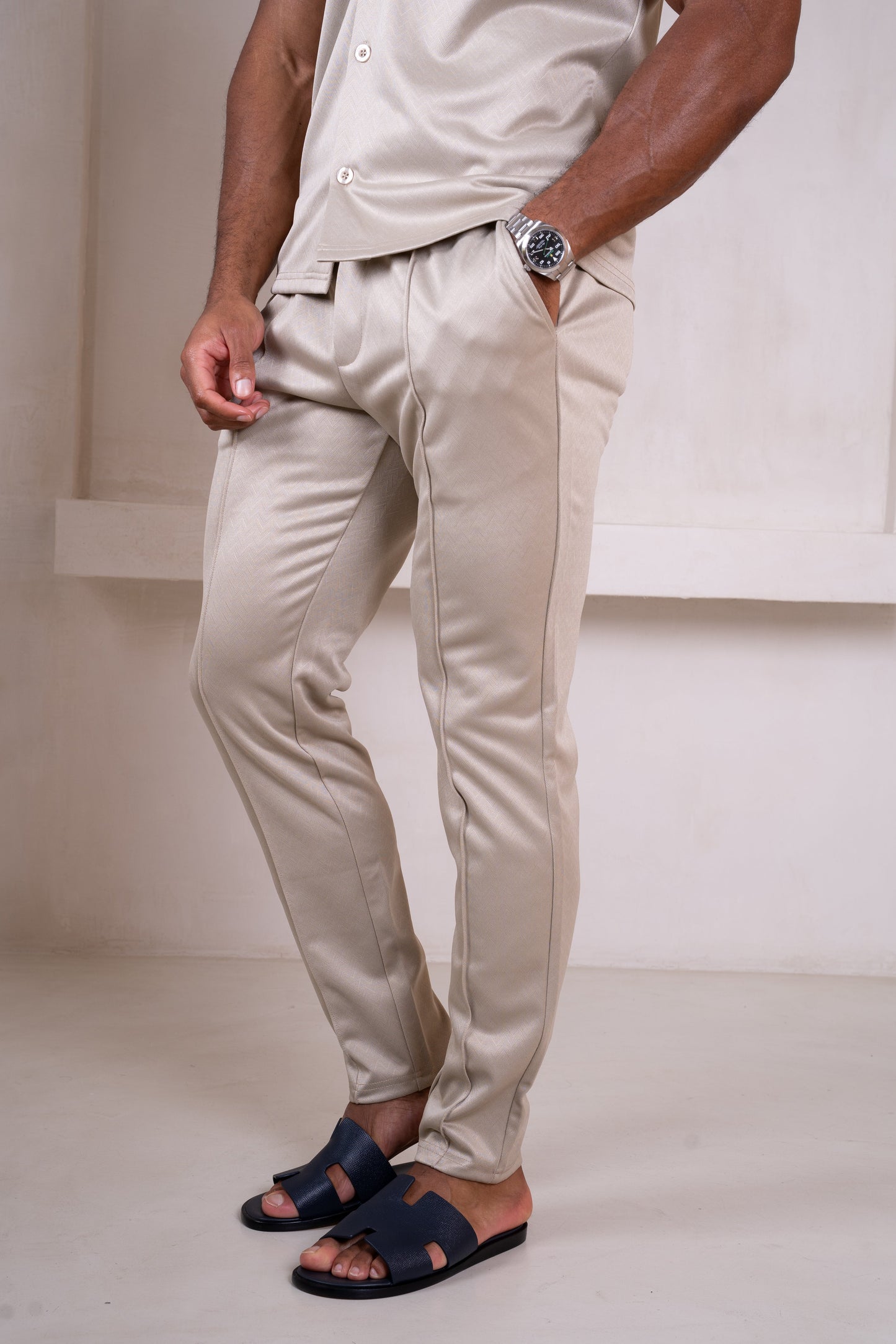 Interlock Tailored Jogger - Stone