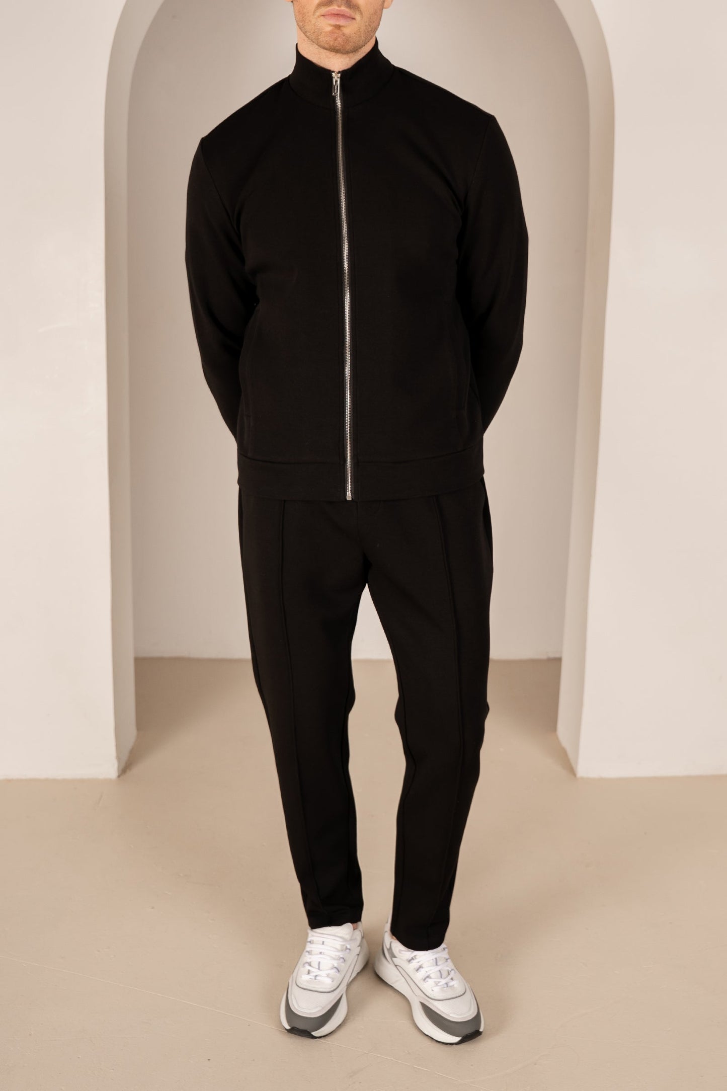 Interlock Jogger - Black