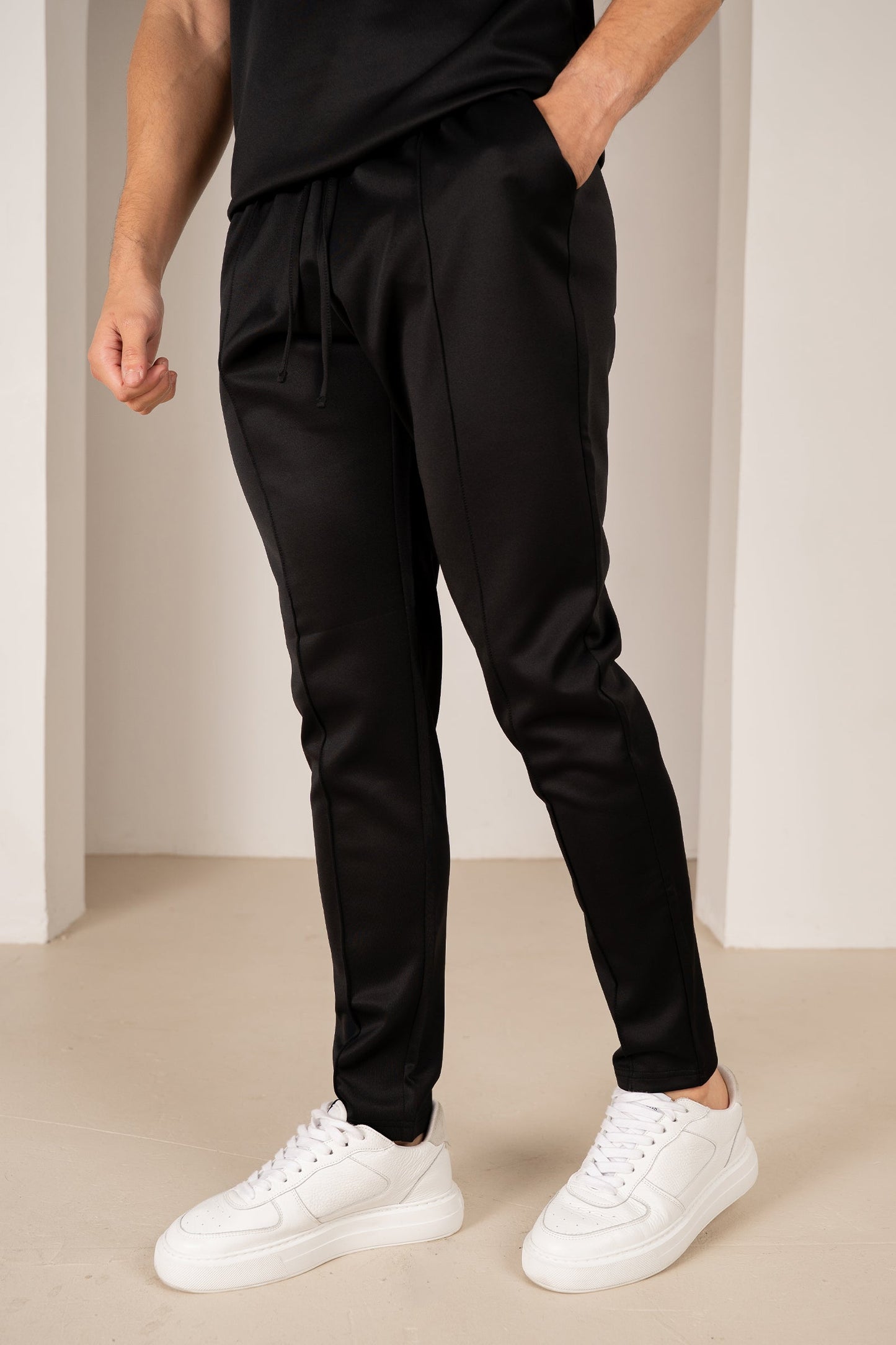 Premium Scuba Pintuck Joggers - Black